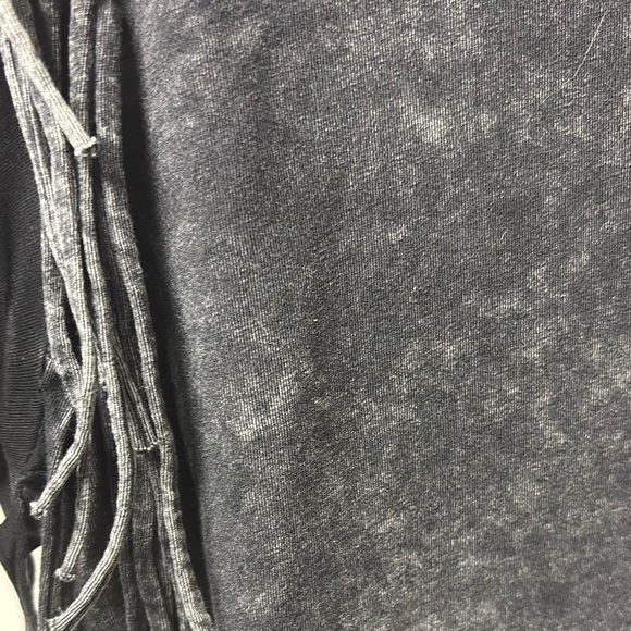 Fringe western Lace crochetTop - Picture 7 of 10